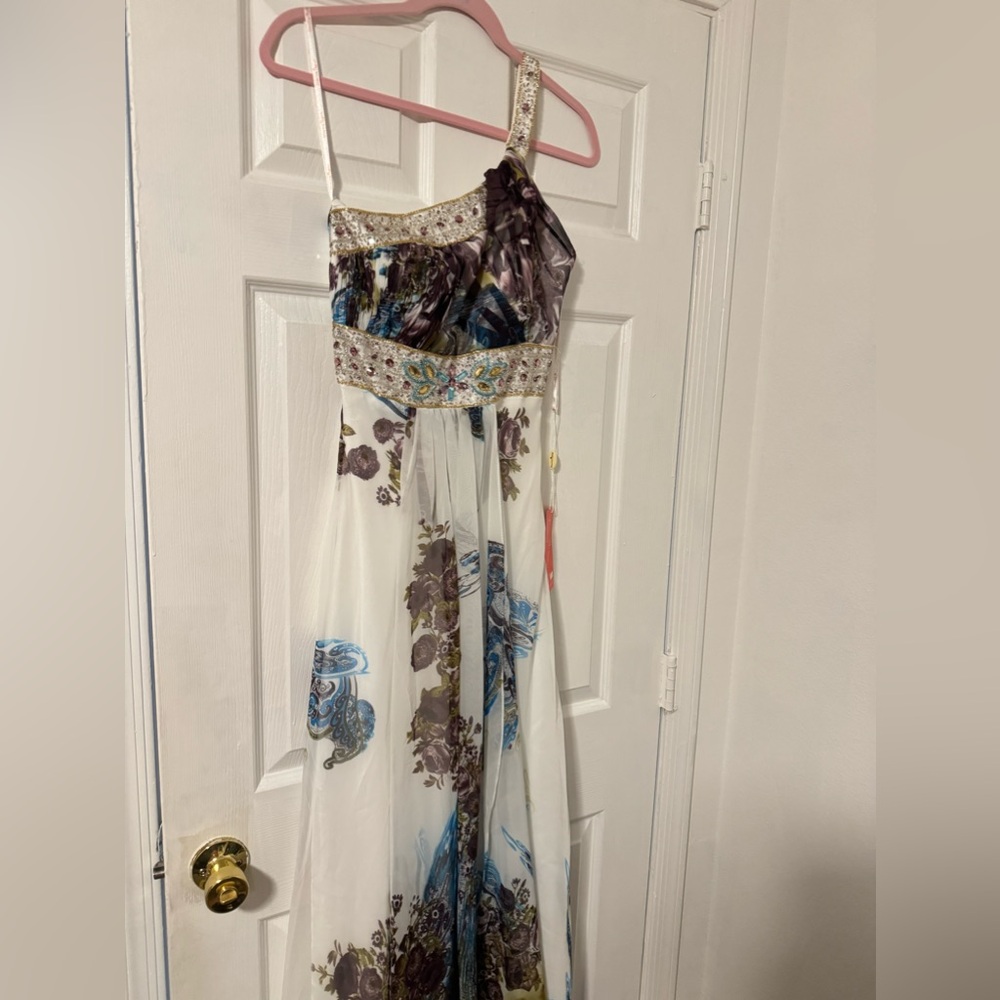 Gorgeous dress